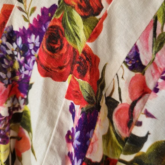 Avec Les Filles Linen-Blend Red/Purple Floral-Print Fit
Flare Midi Dress - Picture 6 of 7